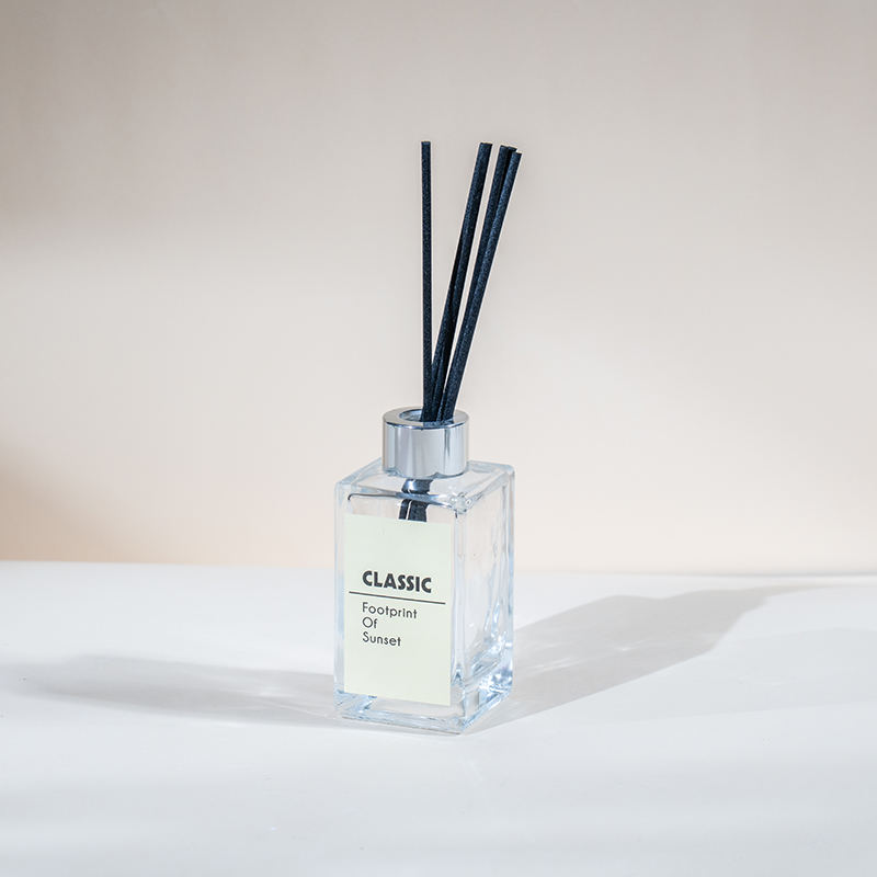 Classic high square glass bottle reed diffuser