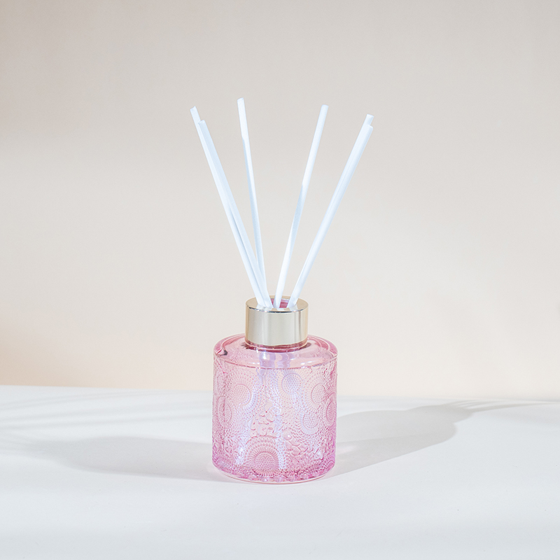 Mother'day Elegant glass bottle reed diffuser -Home fragrance manufacturer Mother'day Elegant glass bottle reed diffuser -Home fragrance manufacturer