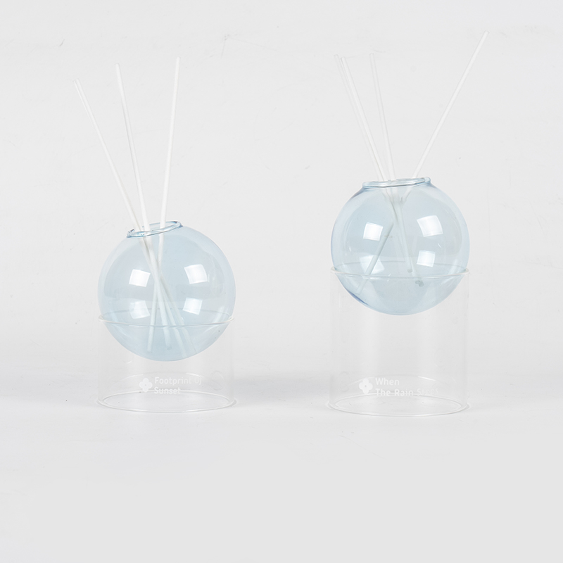 Clear glass base, glass ball type reed diffuser-styling aromatherapy Clear glass base, glass ball type reed diffuser-styling aromatherapy