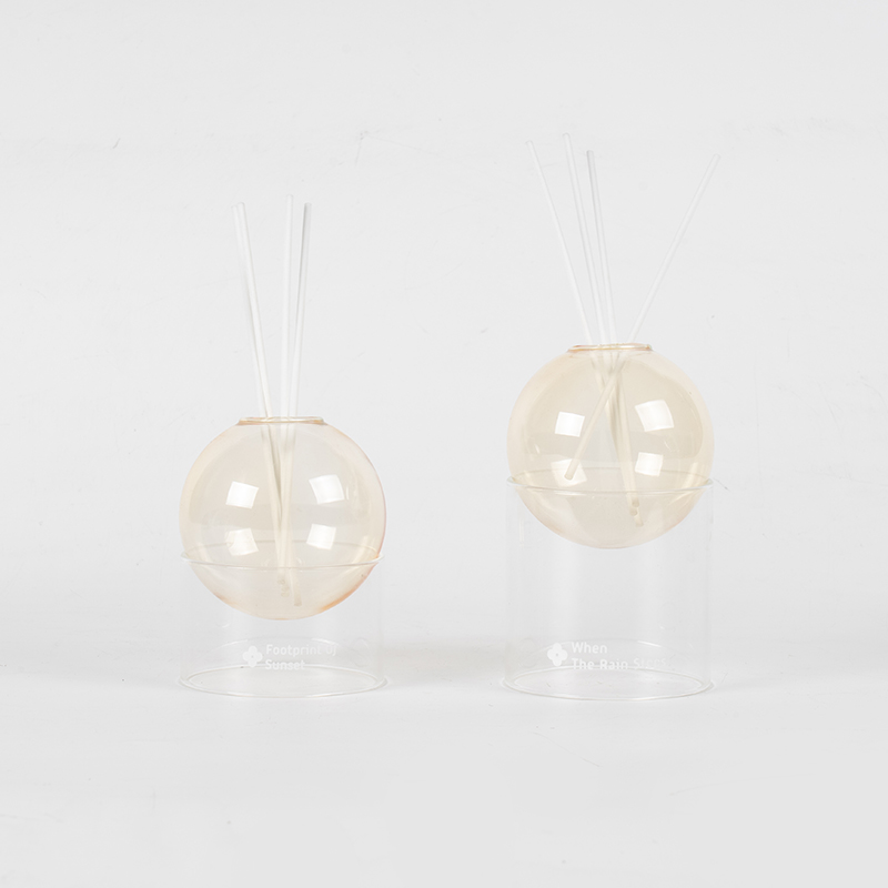 Clear glass base, glass ball type reed diffuser-styling aromatherapy Clear glass base, glass ball type reed diffuser-styling aromatherapy