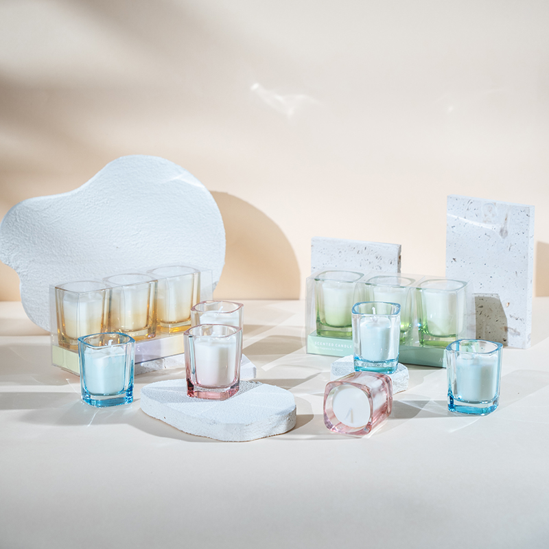3pcs square candles set with gradient color 3pcs square candles set with gradient color