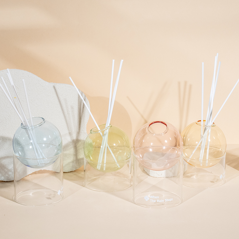 Clear glass base, glass ball type reed diffuser-styling aromatherapy Clear glass base, glass ball type reed diffuser-styling aromatherapy