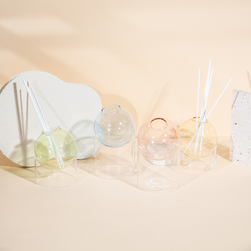 Clear glass base, glass ball type reed diffuser-styling aromatherapy Clear glass base, glass ball type reed diffuser-styling aromatherapy
