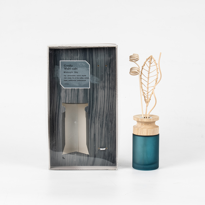 High cylindrical glass flask premium reed diffuser with wooden stick-aroma diffuser vendor
