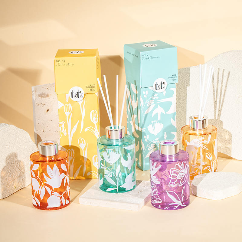 Classic high round bottle reed diffuser with printing